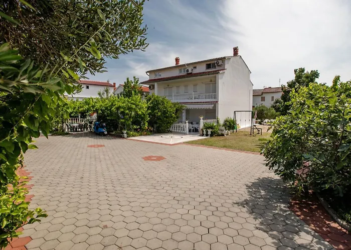 Eg Marjetka Bis 9 By Interhome *